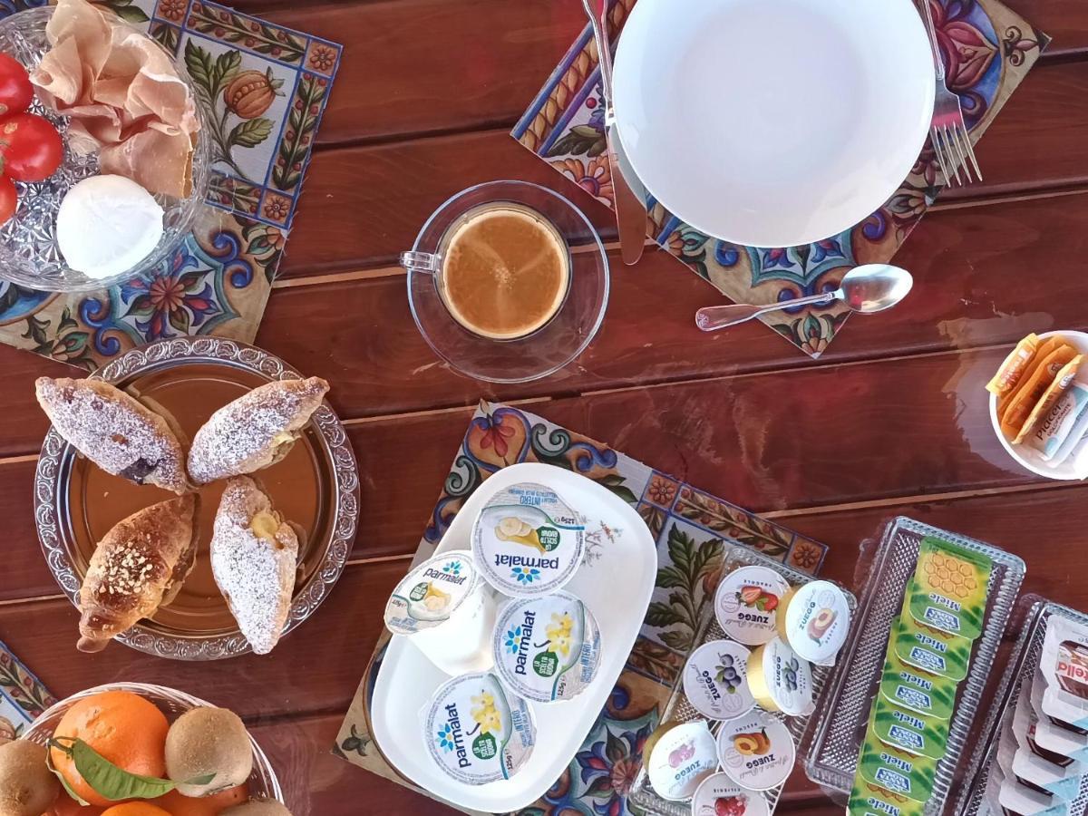 발레스트라테 Orlando Bayview B&B 외부 사진