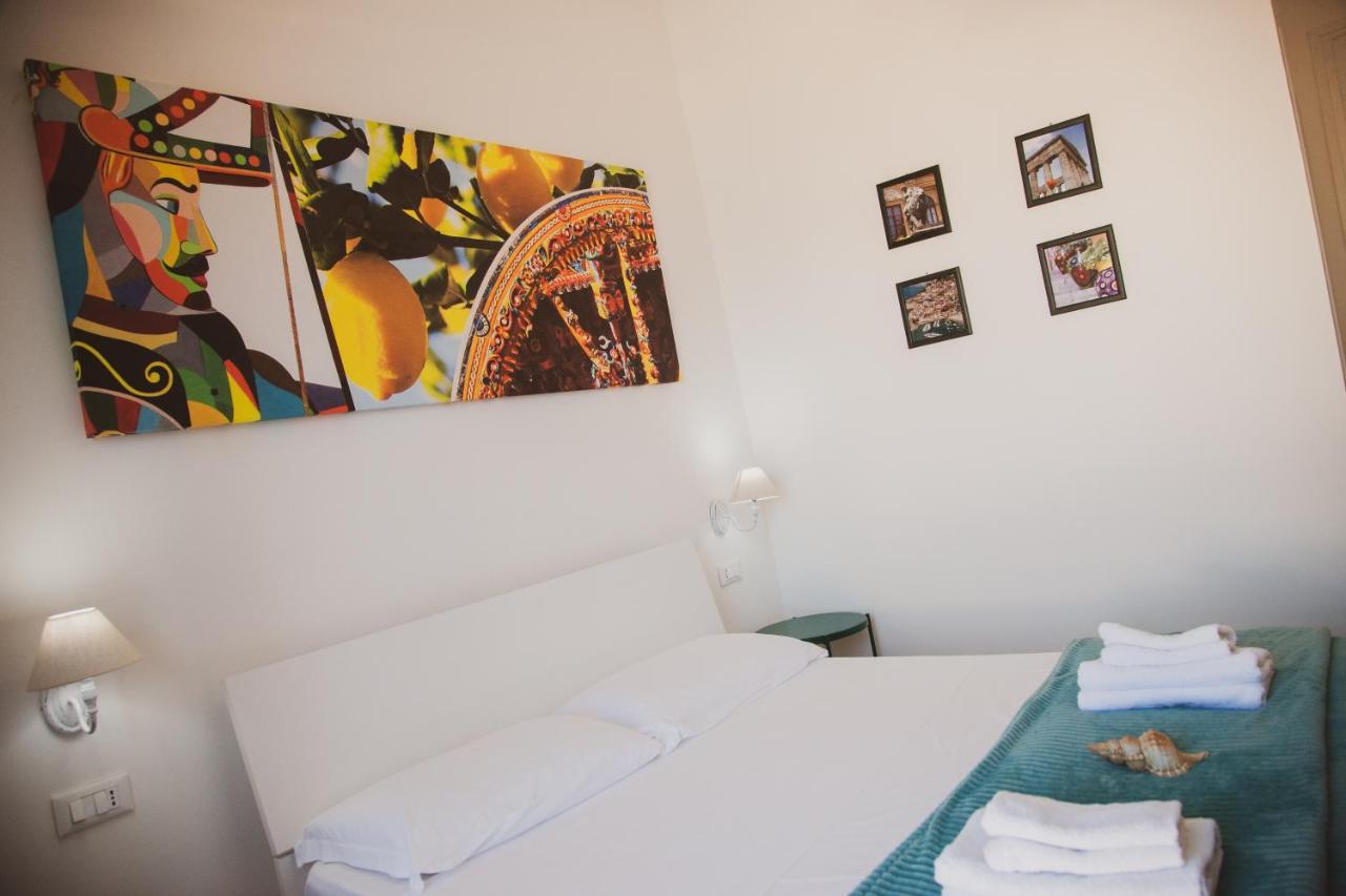 발레스트라테 Orlando Bayview B&B 외부 사진