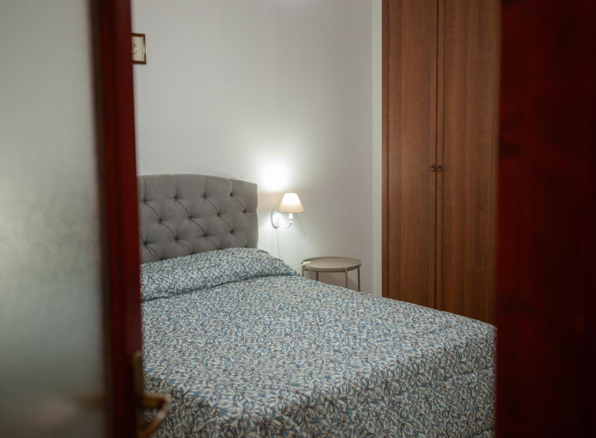 발레스트라테 Orlando Bayview B&B 외부 사진