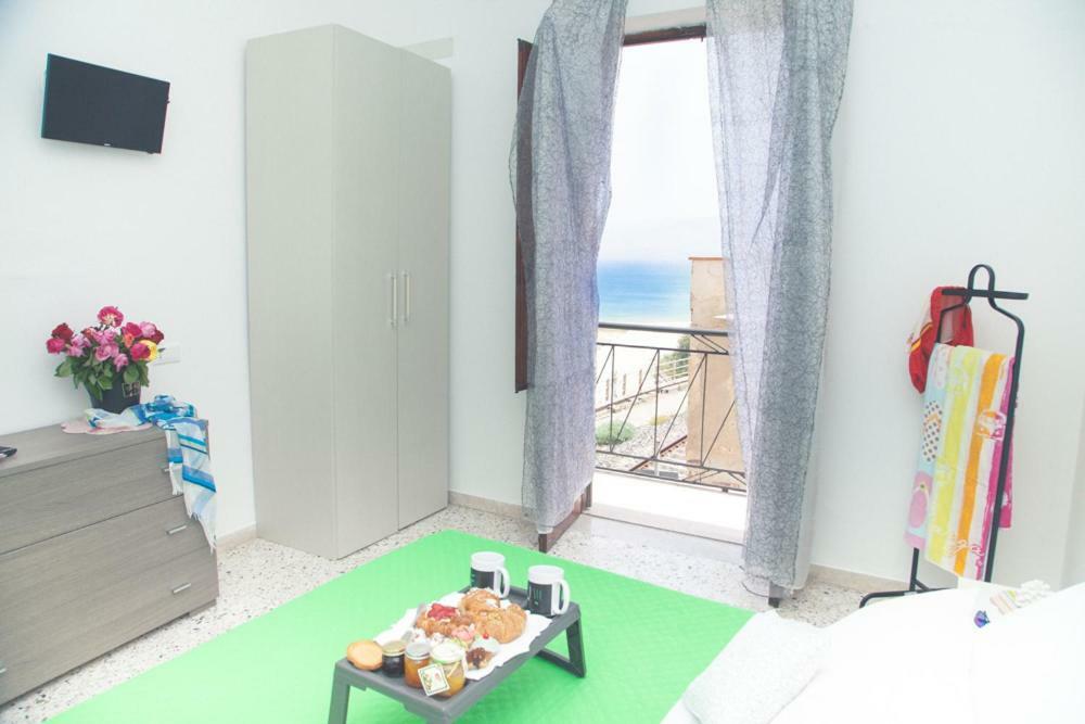 발레스트라테 Orlando Bayview B&B 외부 사진
